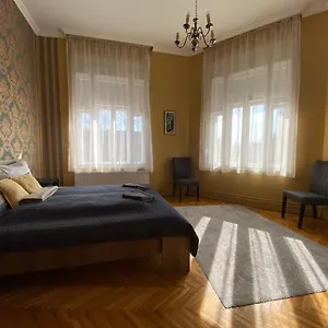 Apartament Ambrózia 